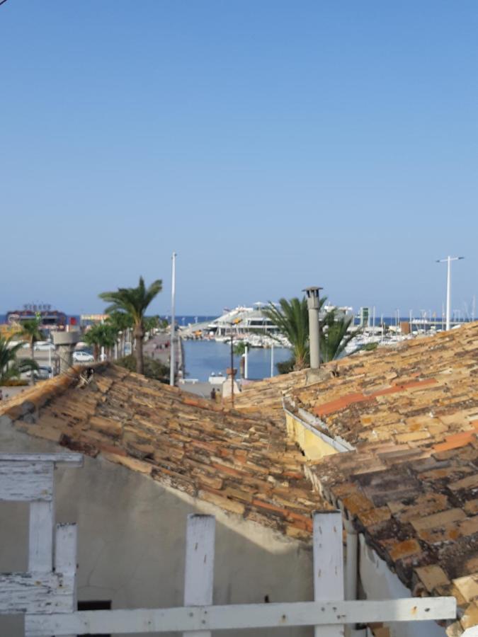 Casa Quimeres دينايا المظهر الخارجي الصورة